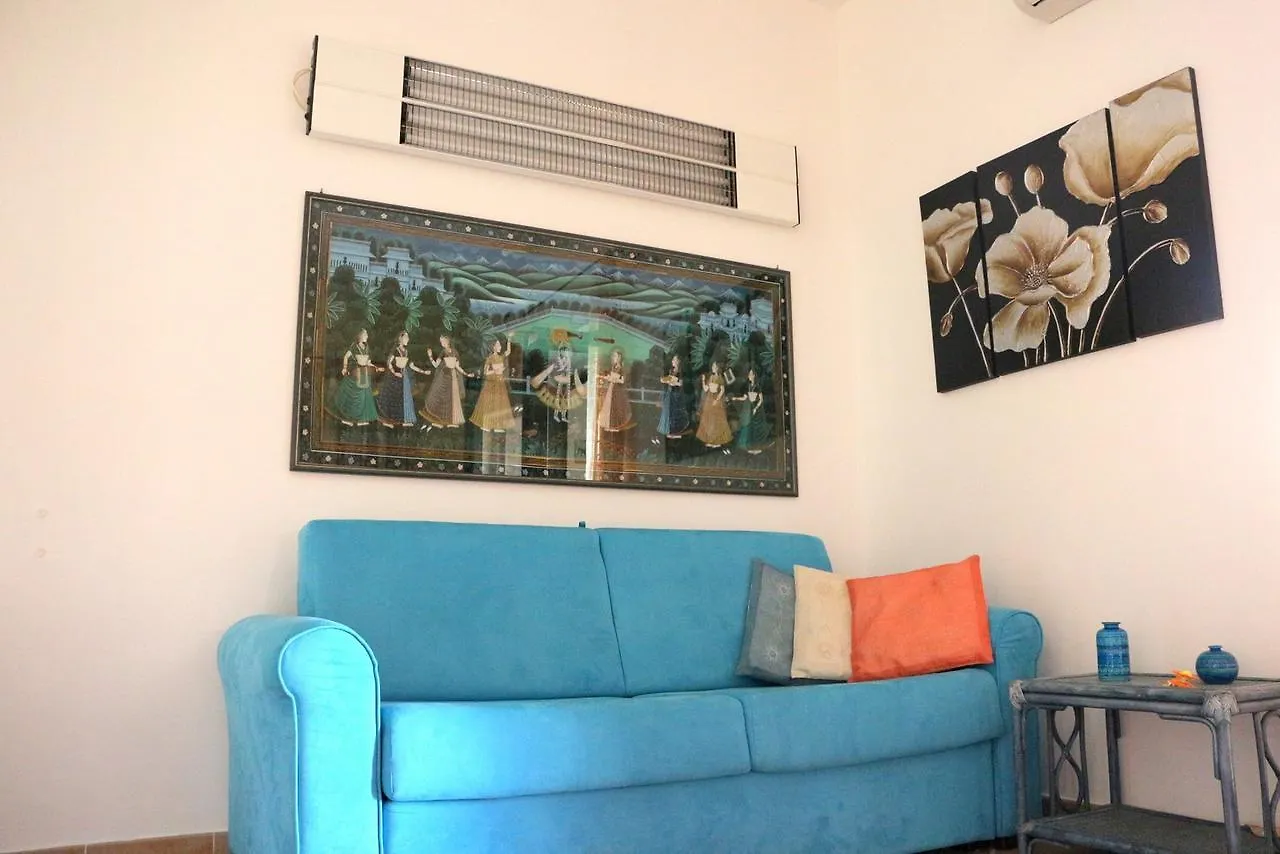 Rena Bianca Apartment 圣特雷莎加卢拉 0*,  意大利